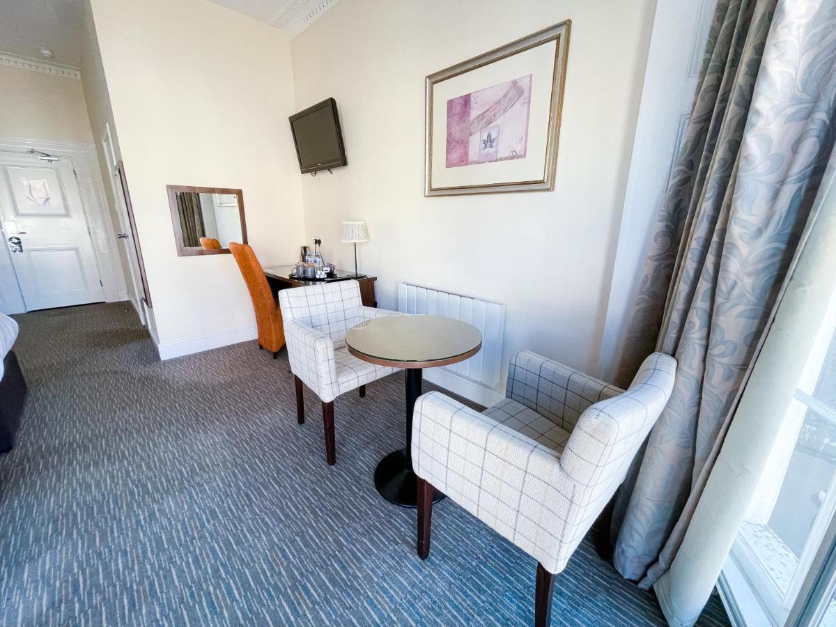The Star And Garter Hotel Andover Ngoại thất bức ảnh